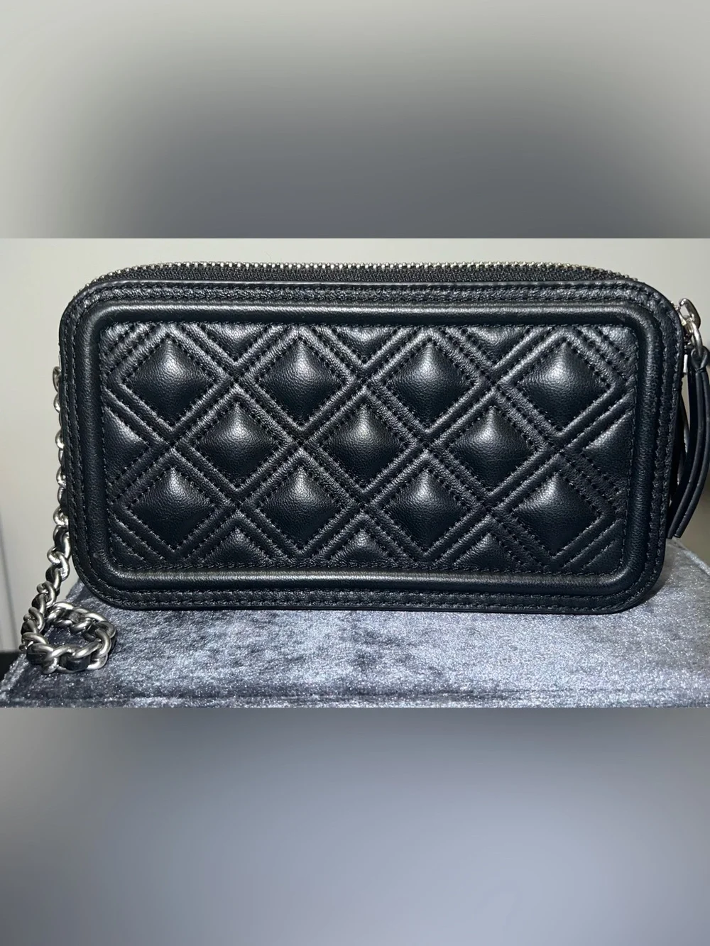 Tory Burch authentic exellent